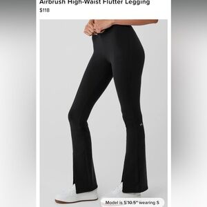 Alo Yoga Airbrush High-Waist Flutter Legging, XS Black. Front opening leg